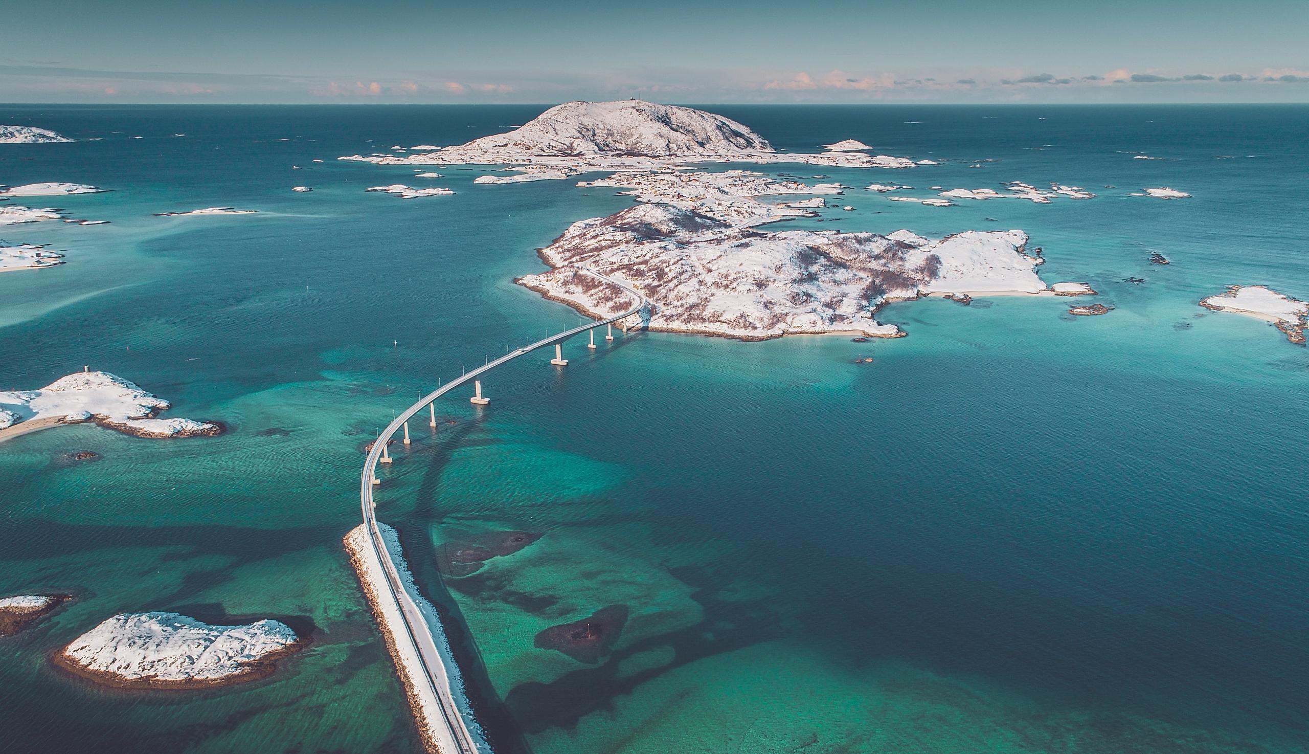 Sommarøy broen på vinterstid