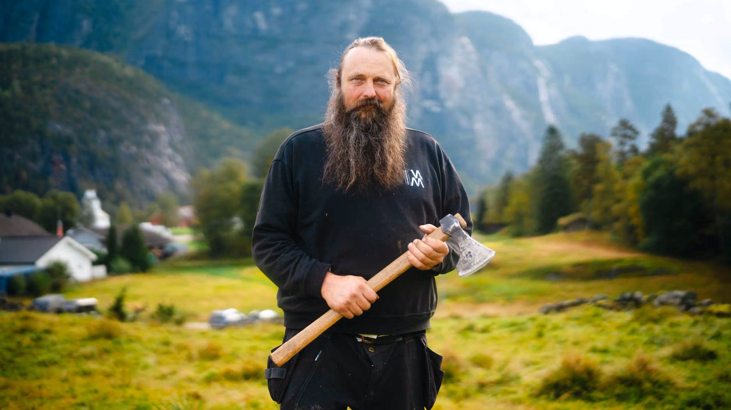 Craftsman Øyvind Mauren on the Setesdal stave church project