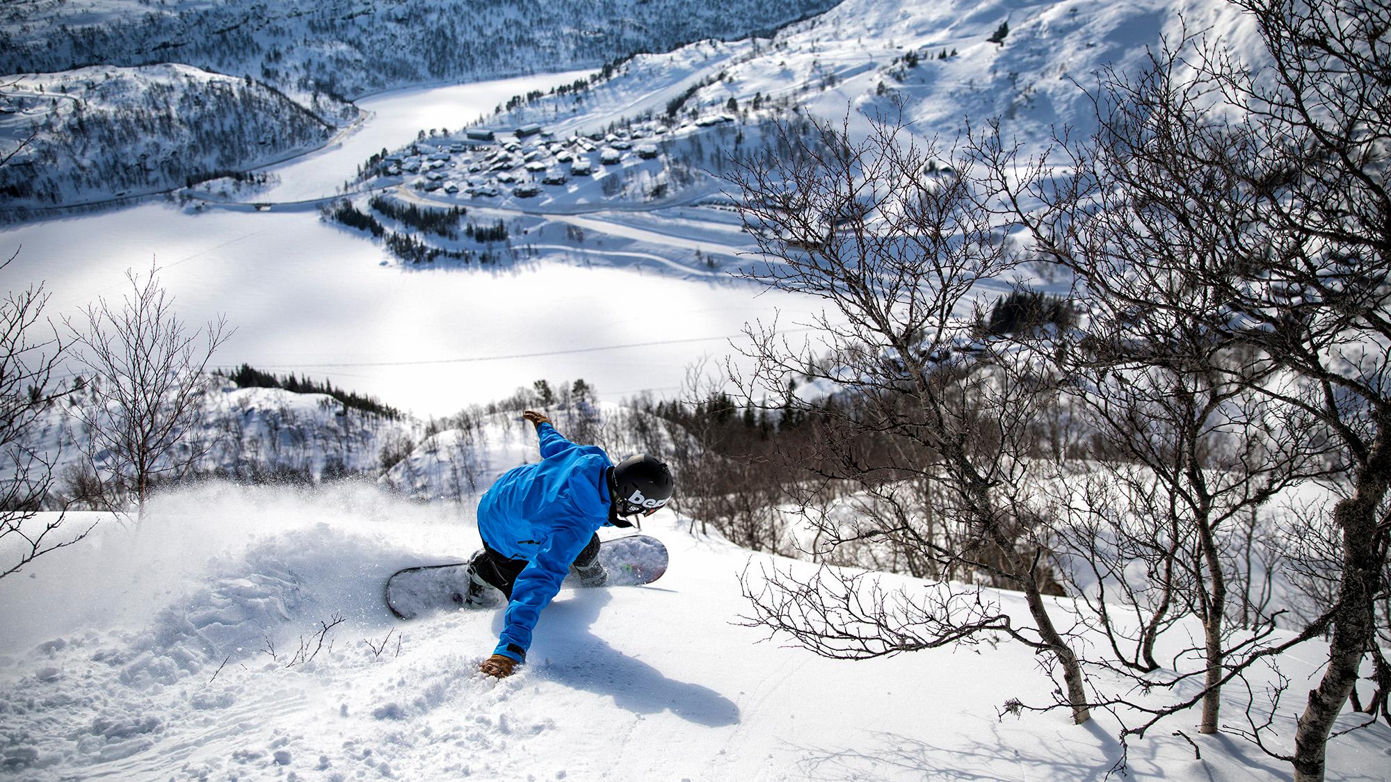 Snowboarder in the Sirdal alps
