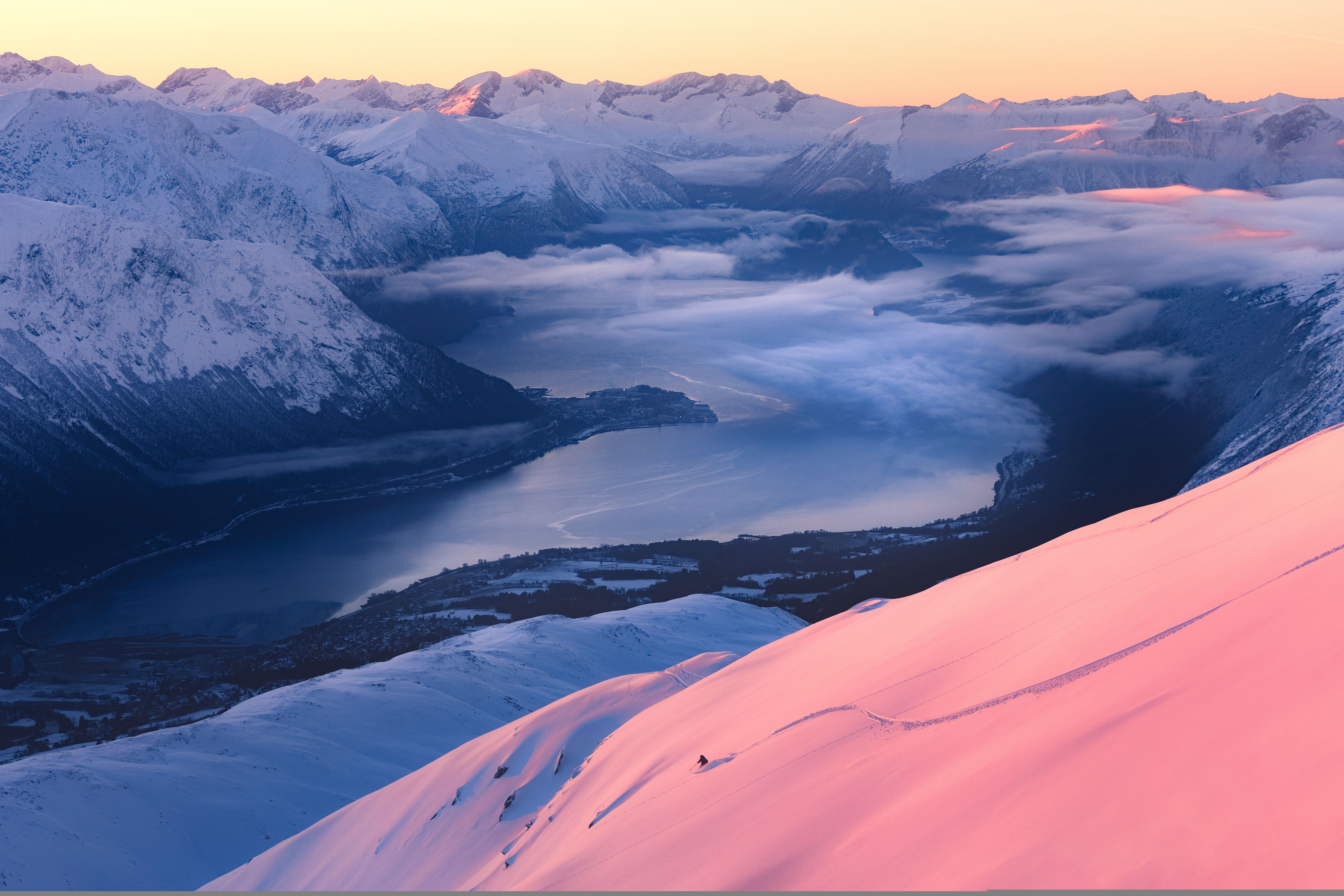Kirketaket mountain in Åndalsnes, Norway