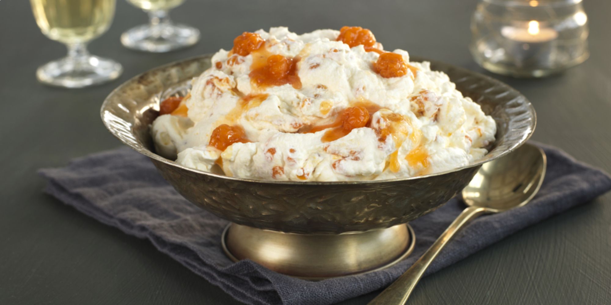 Cloudberry cream