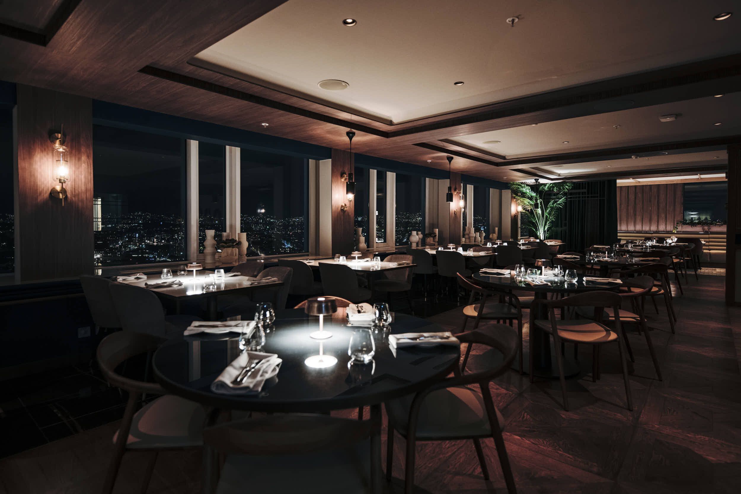 Top Restaurant & Bar på Radisson Blu Plaza Hotel i Oslo