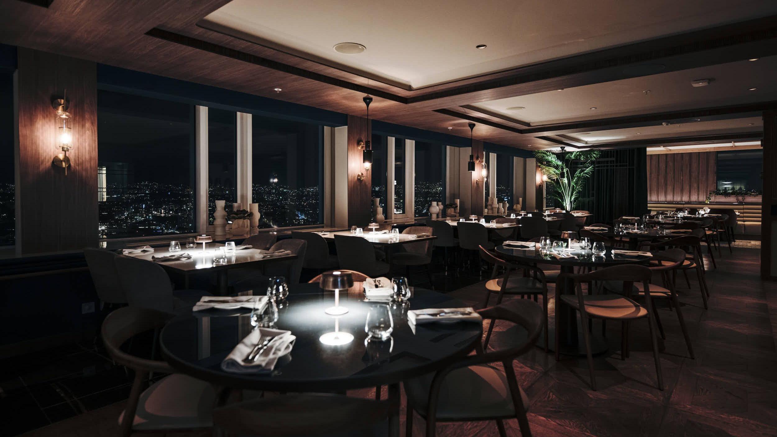 Top Restaurant & Bar på Radisson Blu Plaza Hotel i Oslo