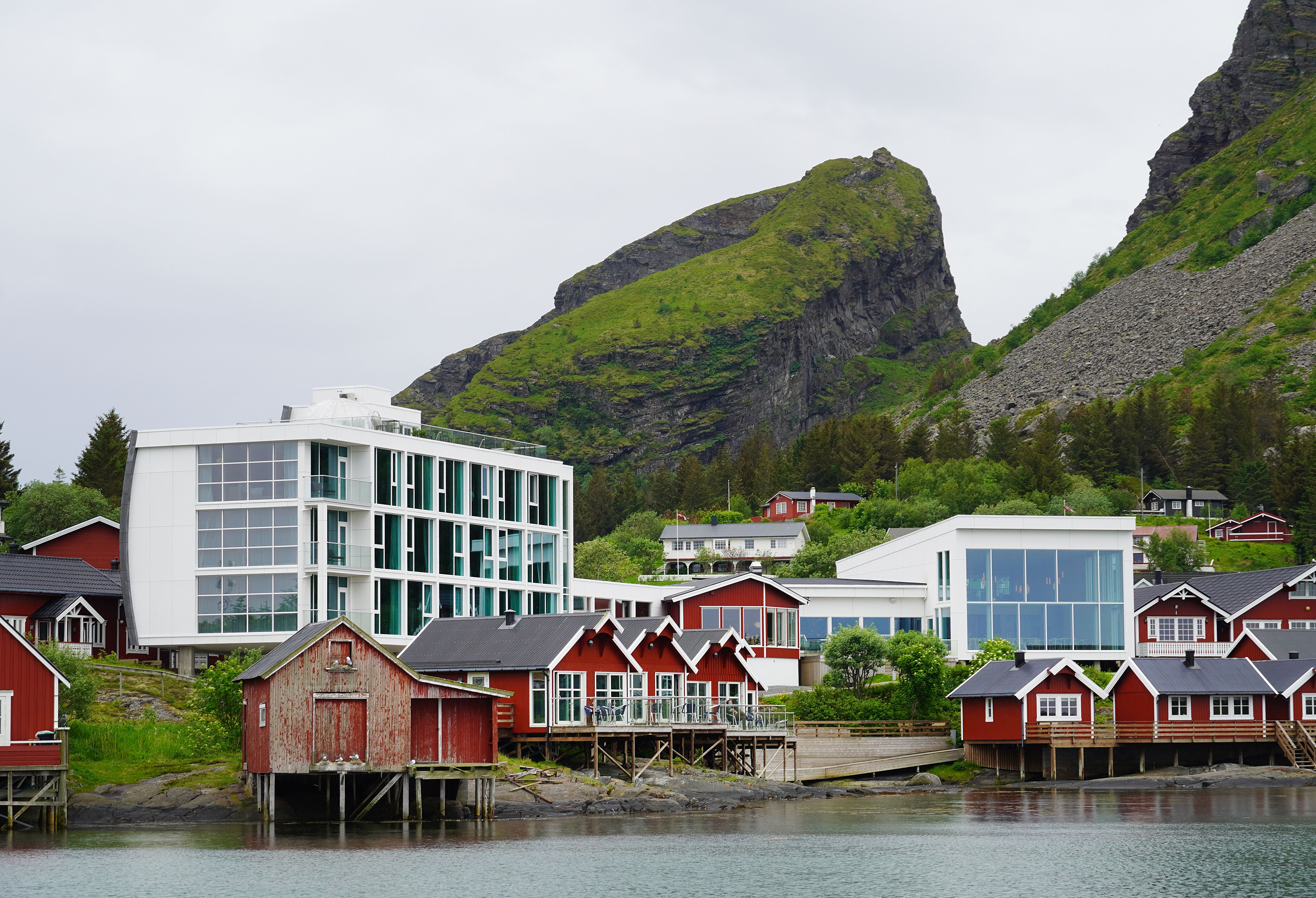 A hotel on the island of Lovund.
