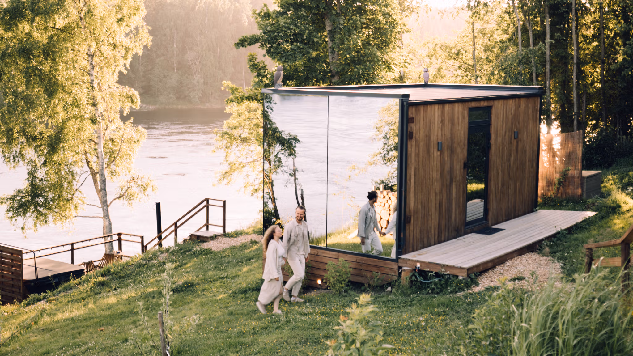 A couple staying at WonderInn Riverside by Huser Farm in Fenstad