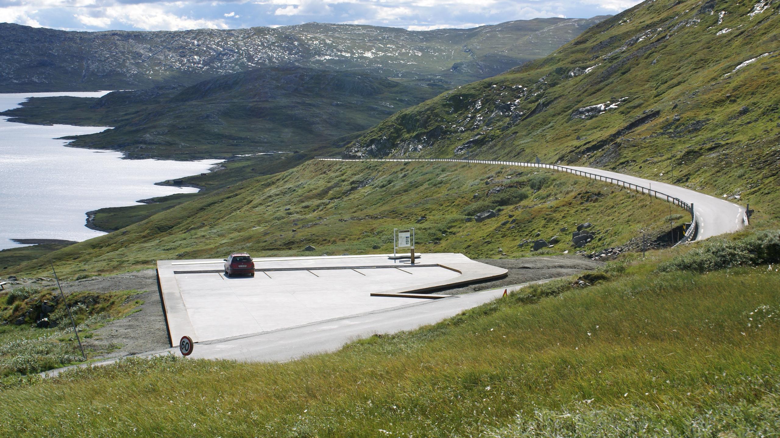 Rupja viewpoint on the National Scenic Route Valdresflye.