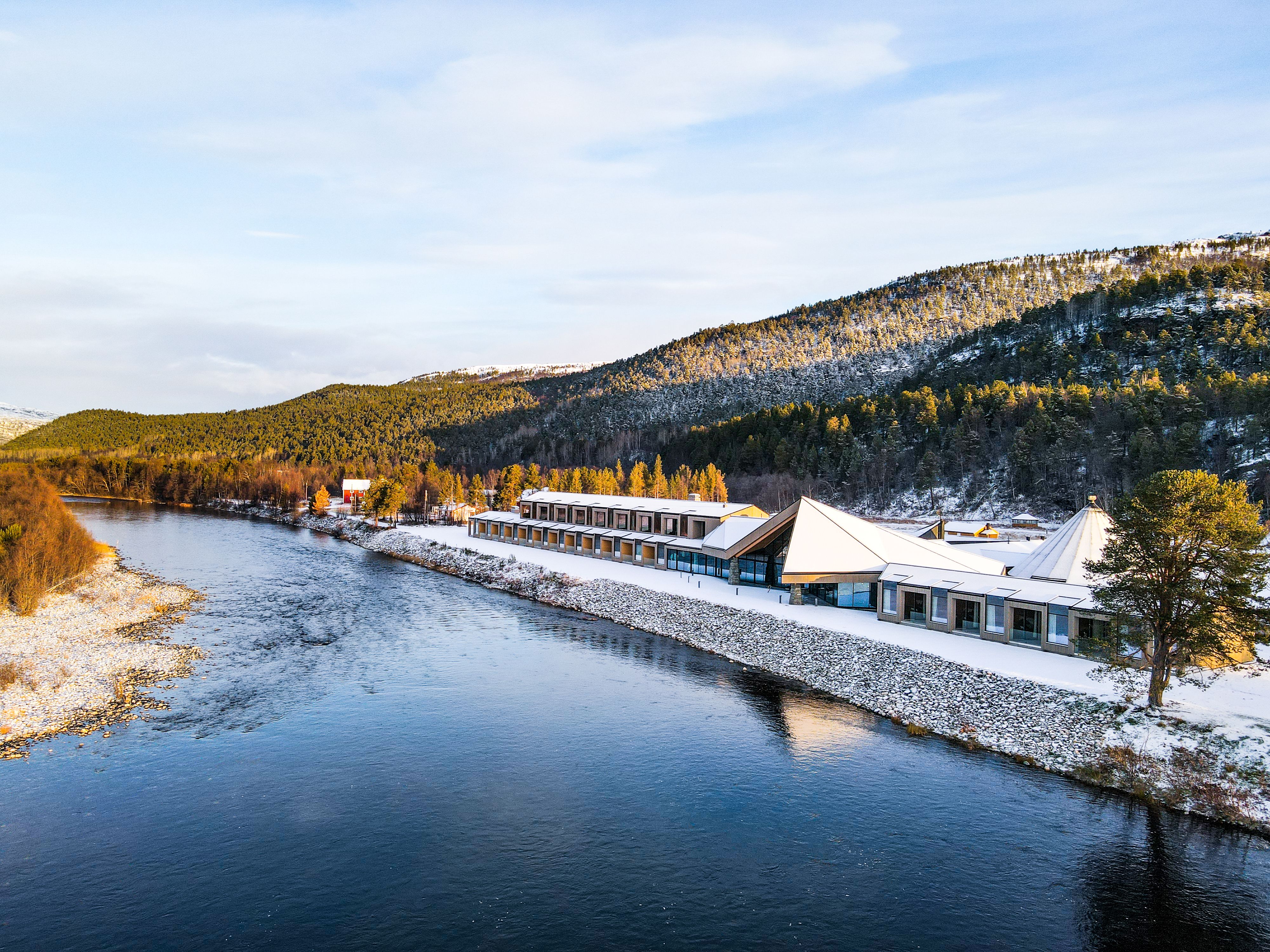 A hotel by the Alta River.
