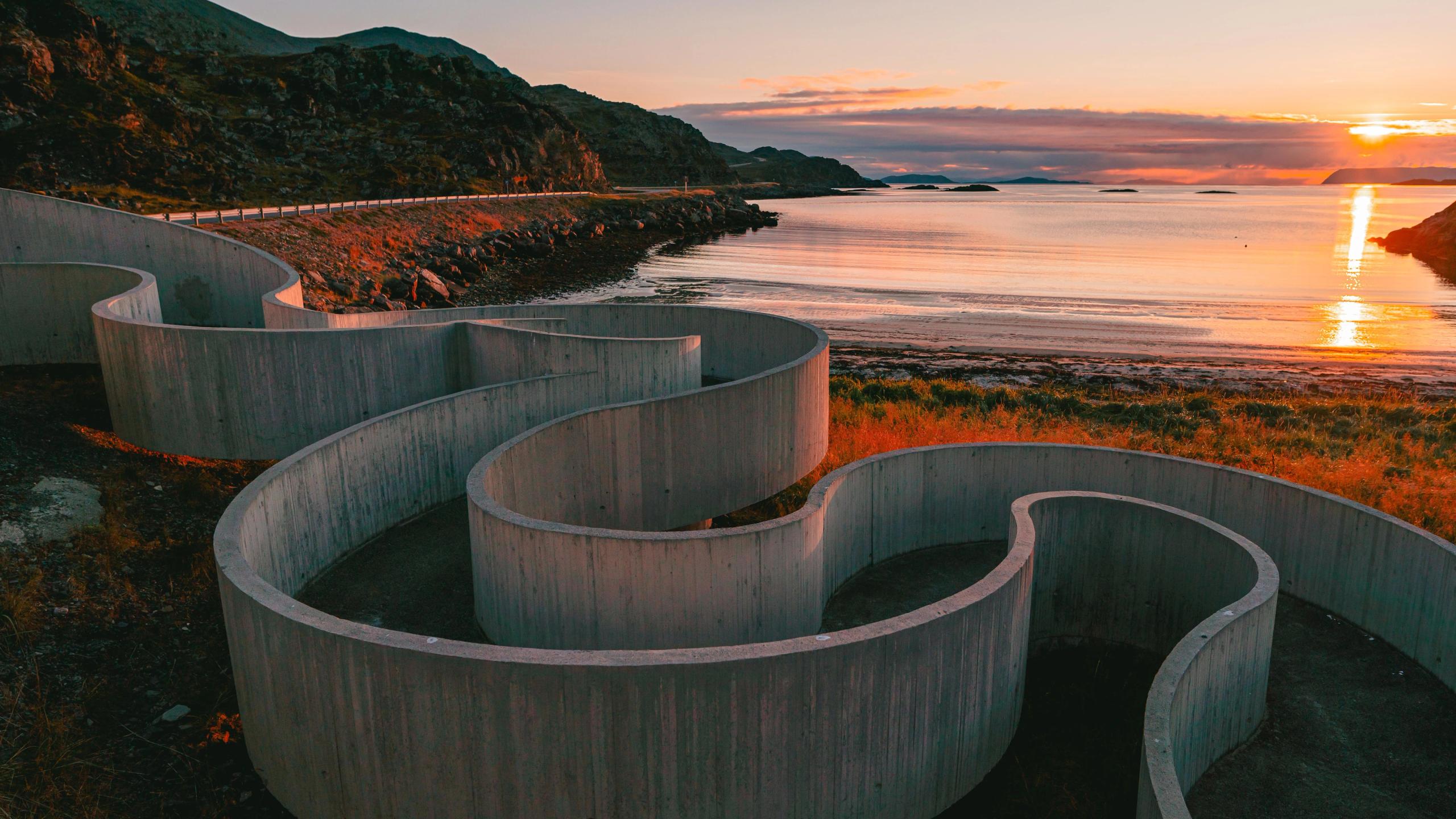 A view of the concrete sculpture at Selvika Rest Area