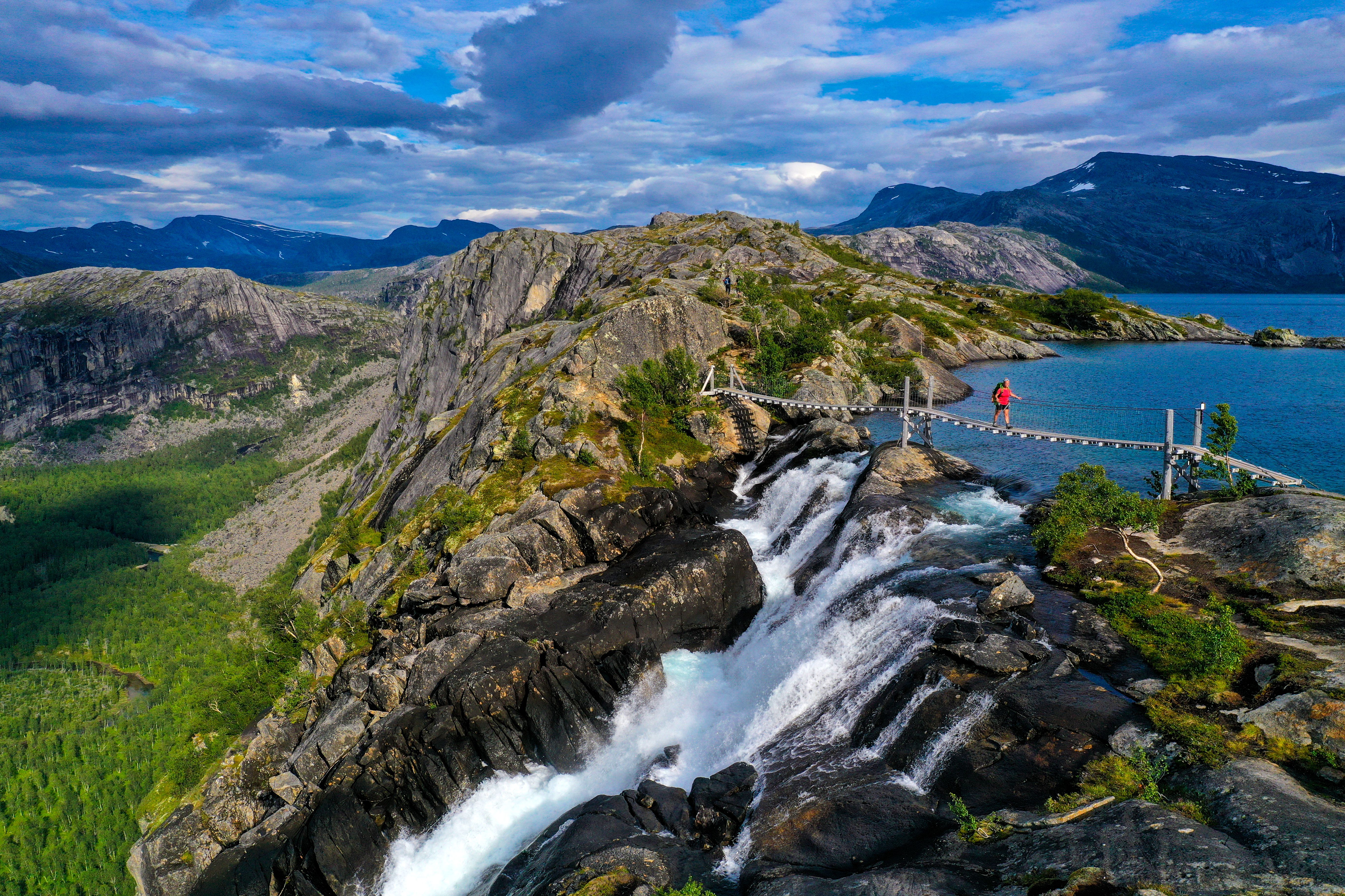 People hiking in the Rago National Park in Salten, Northern Norway