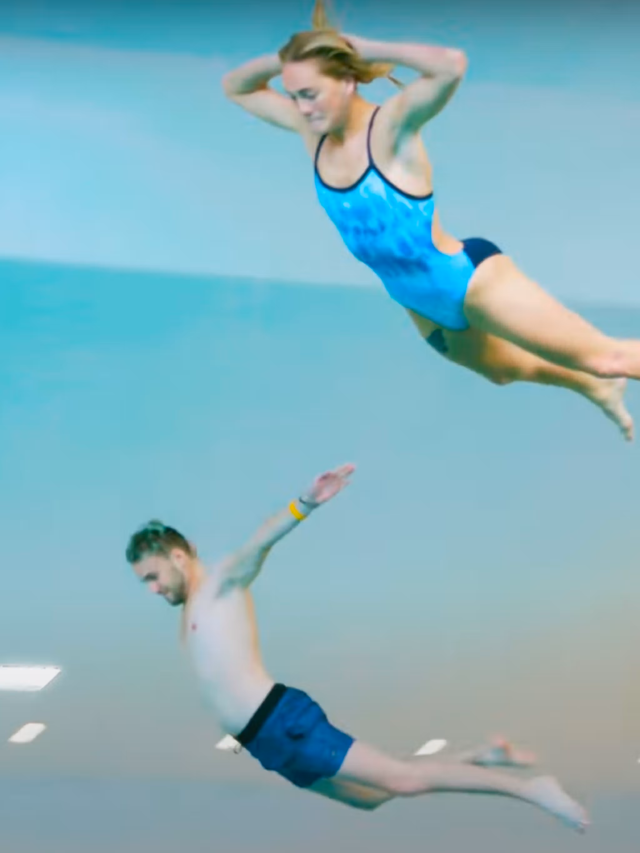 Jendrik death diving with the World Champion Ingrid Bru in Oslo