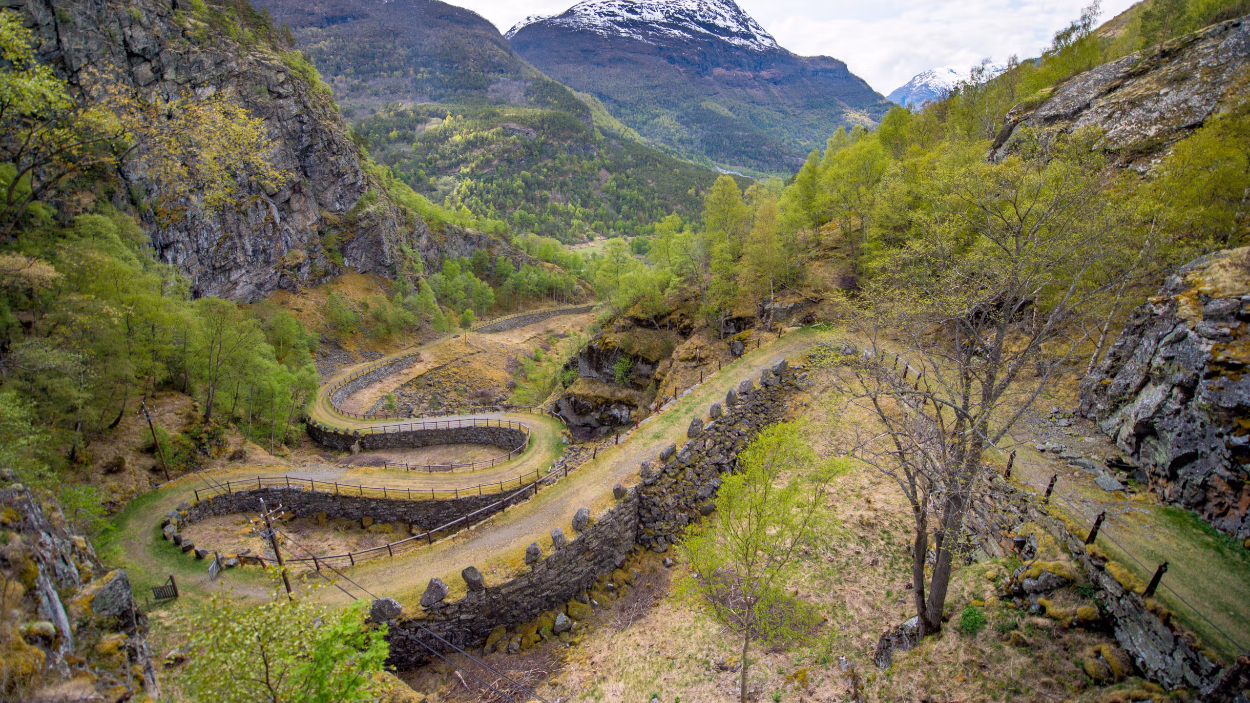 Kongevegen in Lærdal, Fjord Norway