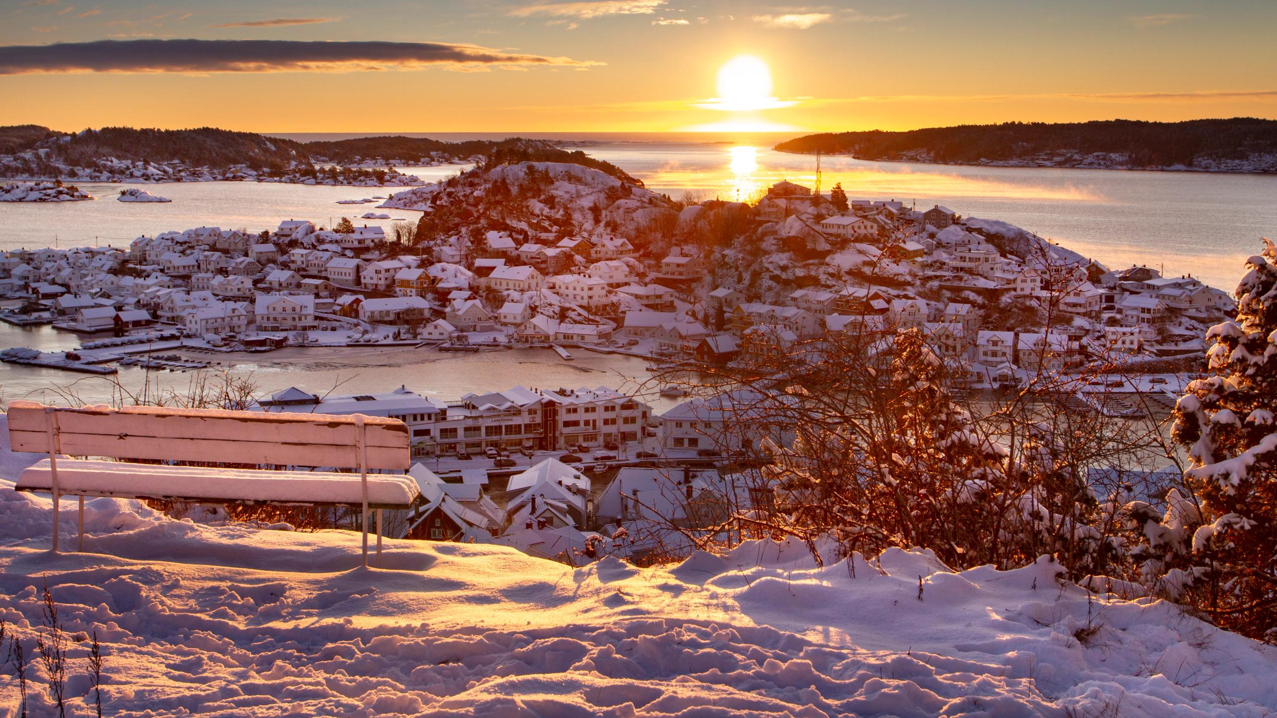 Sunrise seen from the Steinmann viewing point in Kragerø - Eastern Norway