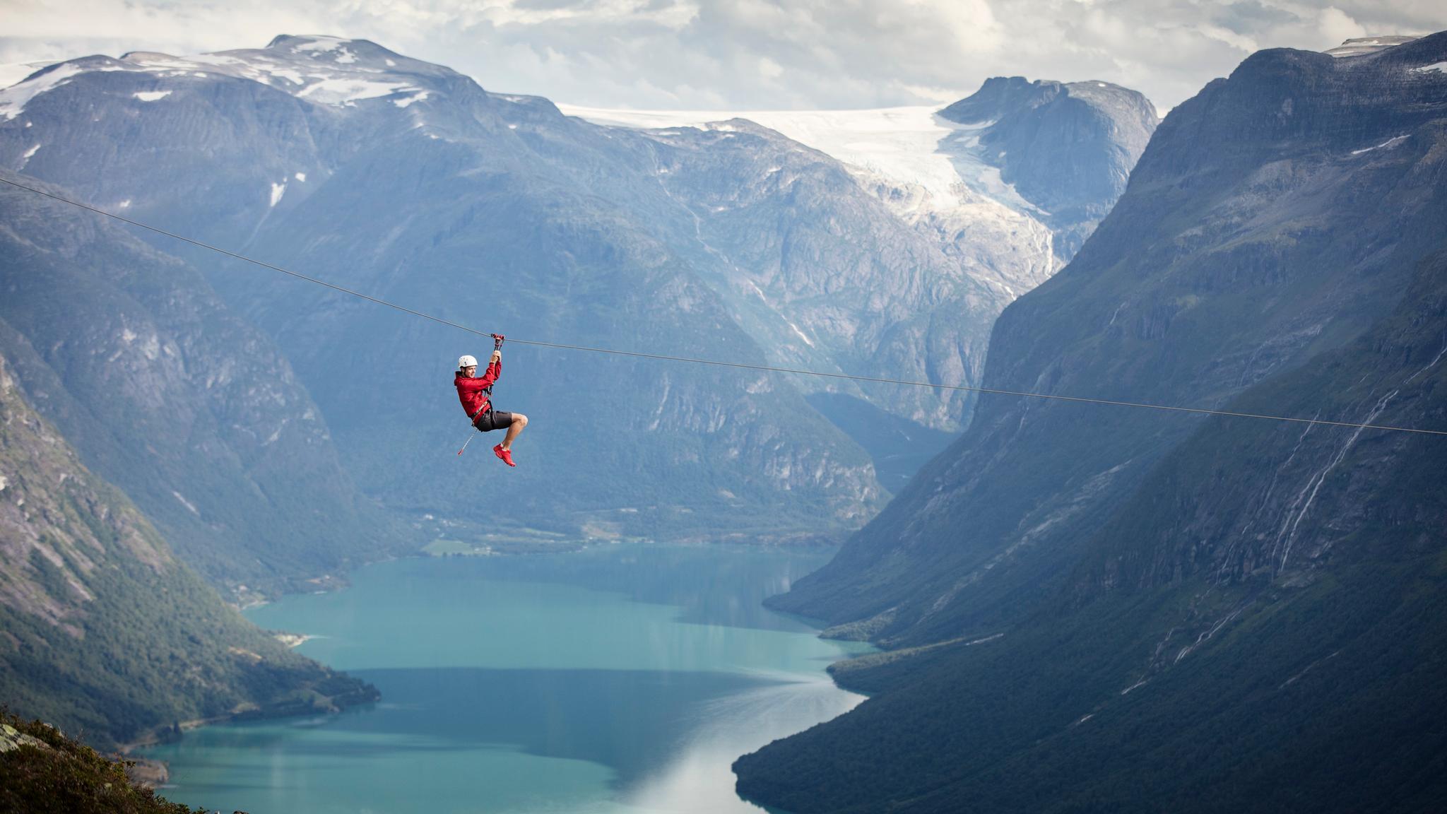 Man ziplining in Loen
