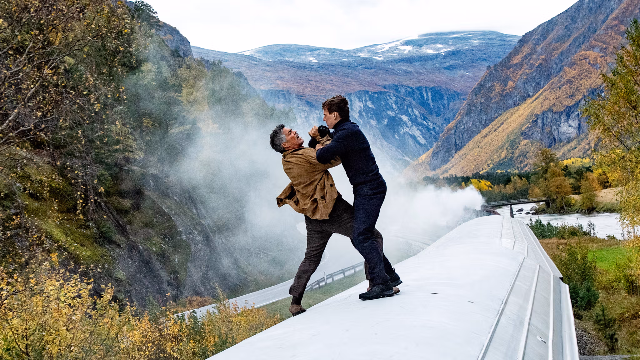 Tom Cruise fighting co-actor on the train at the Rauma Railway in Fjord Norway