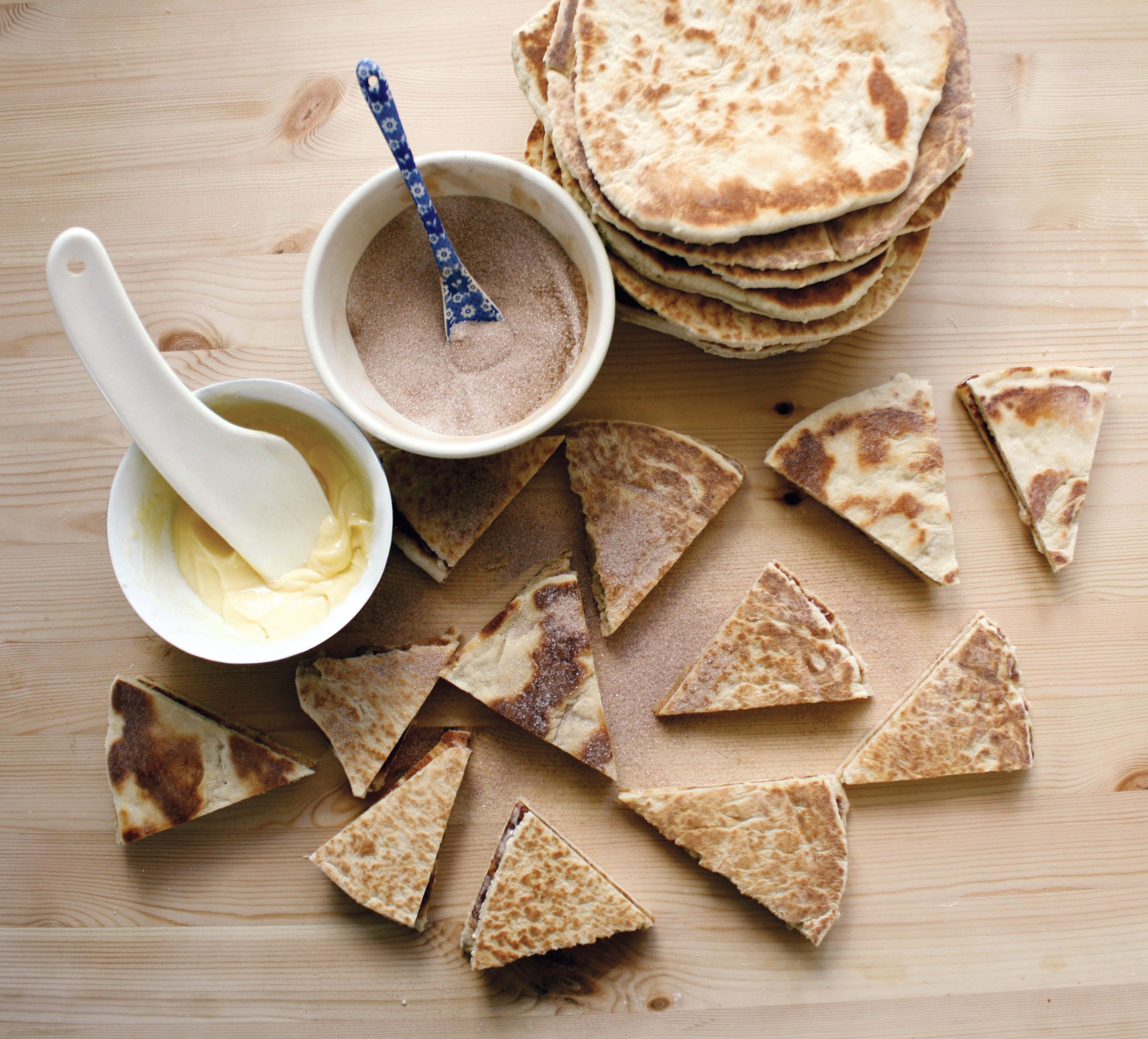 Lefse med sukker og kanel