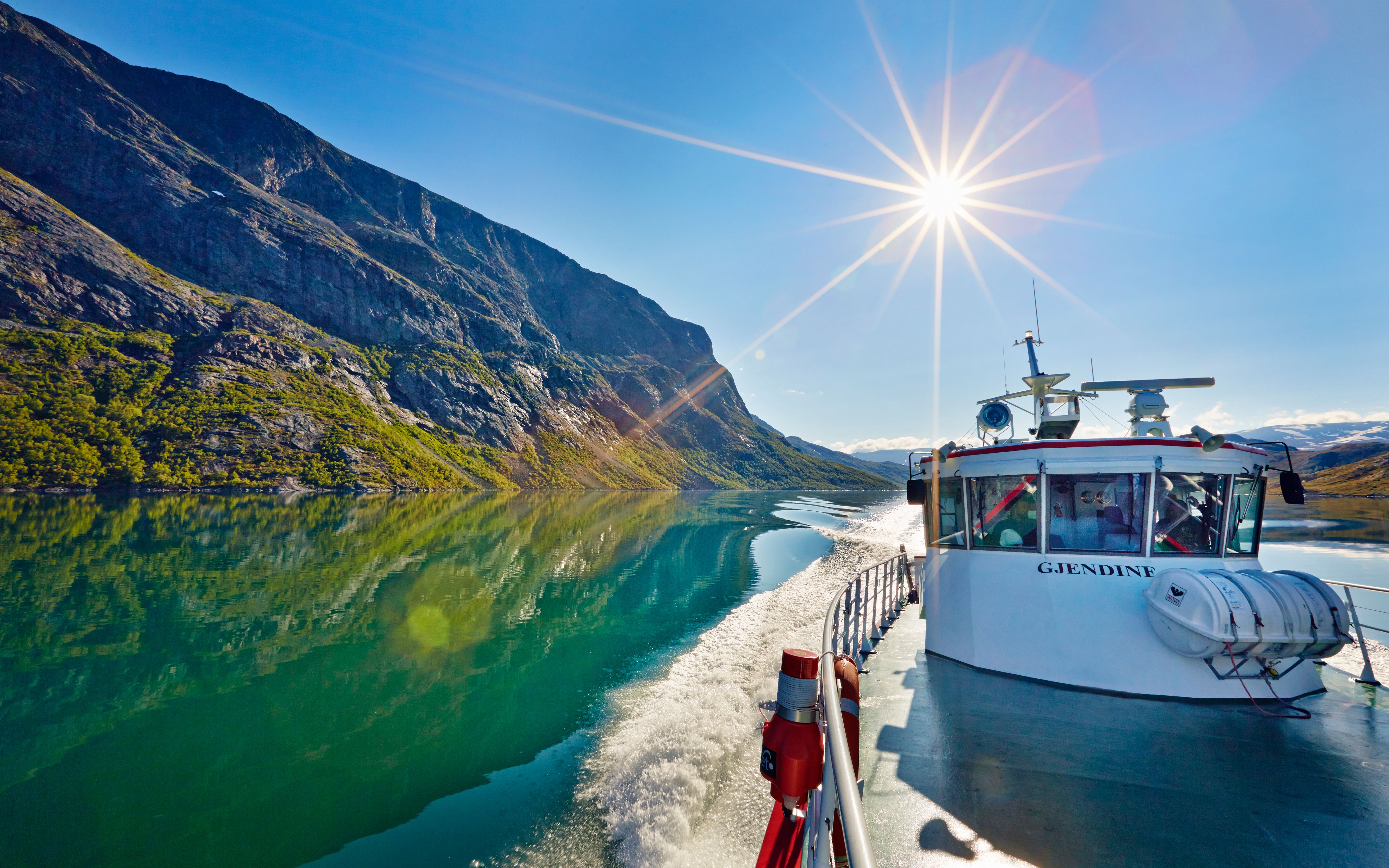 "Gjendebåtene" ferries in Vågå