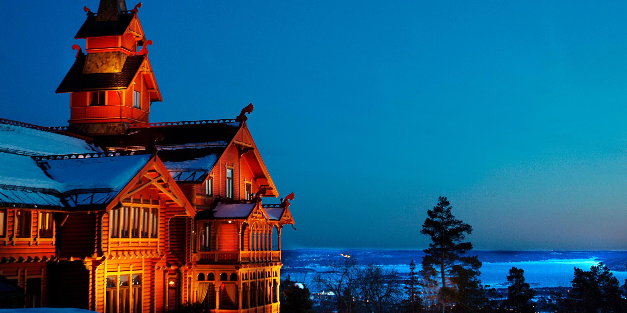 Eksteriørbilde av Holmenkollen Scandic Park i Oslo på Østlandet
