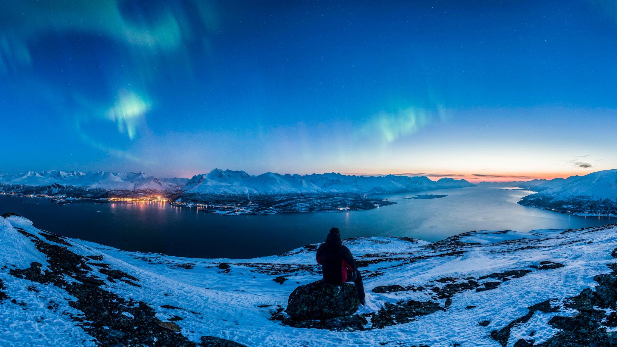 Aurora Borealis over Lyngenfjorden i Nord-Norge