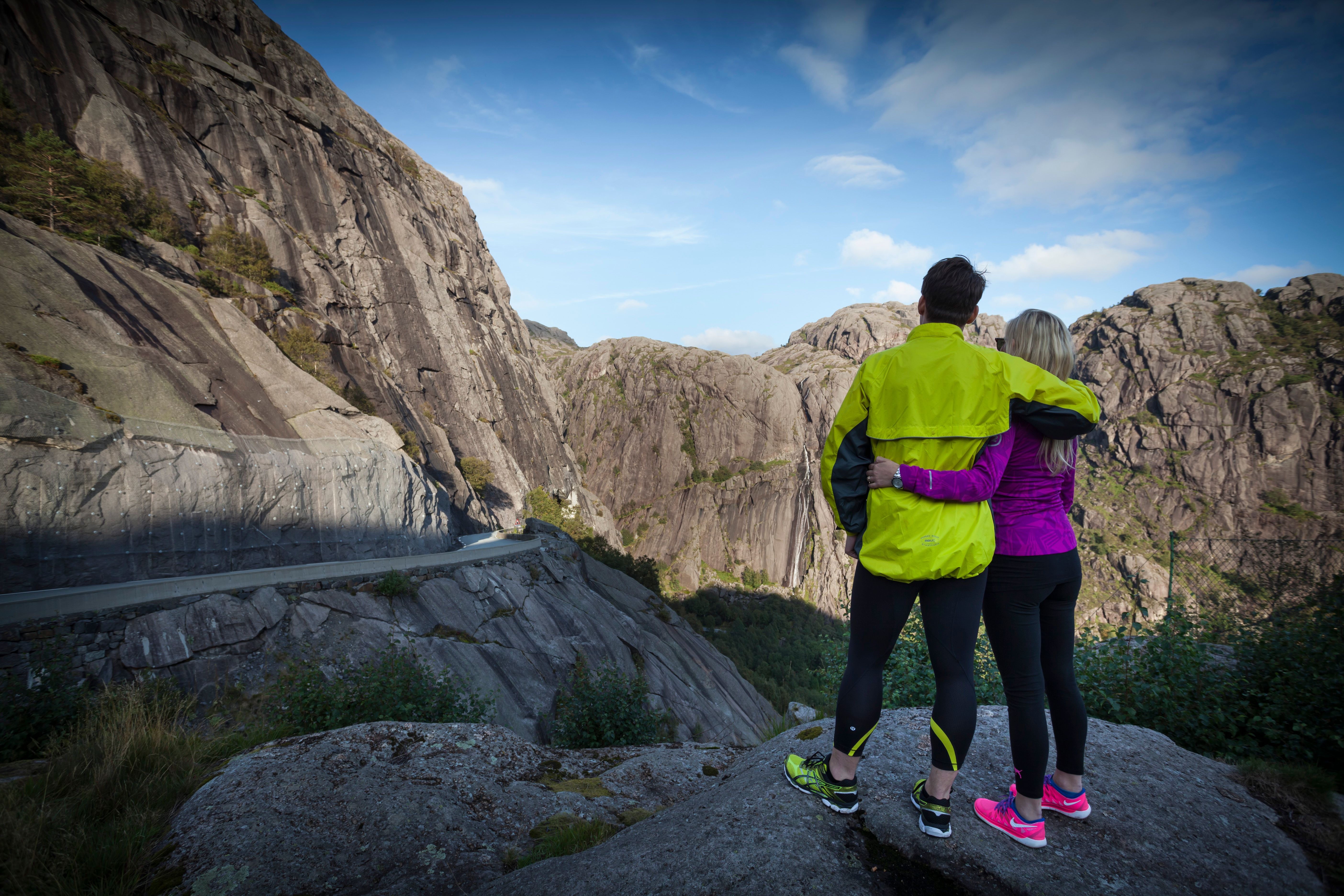A couple in the Jøssingfjord in Sokndal. 