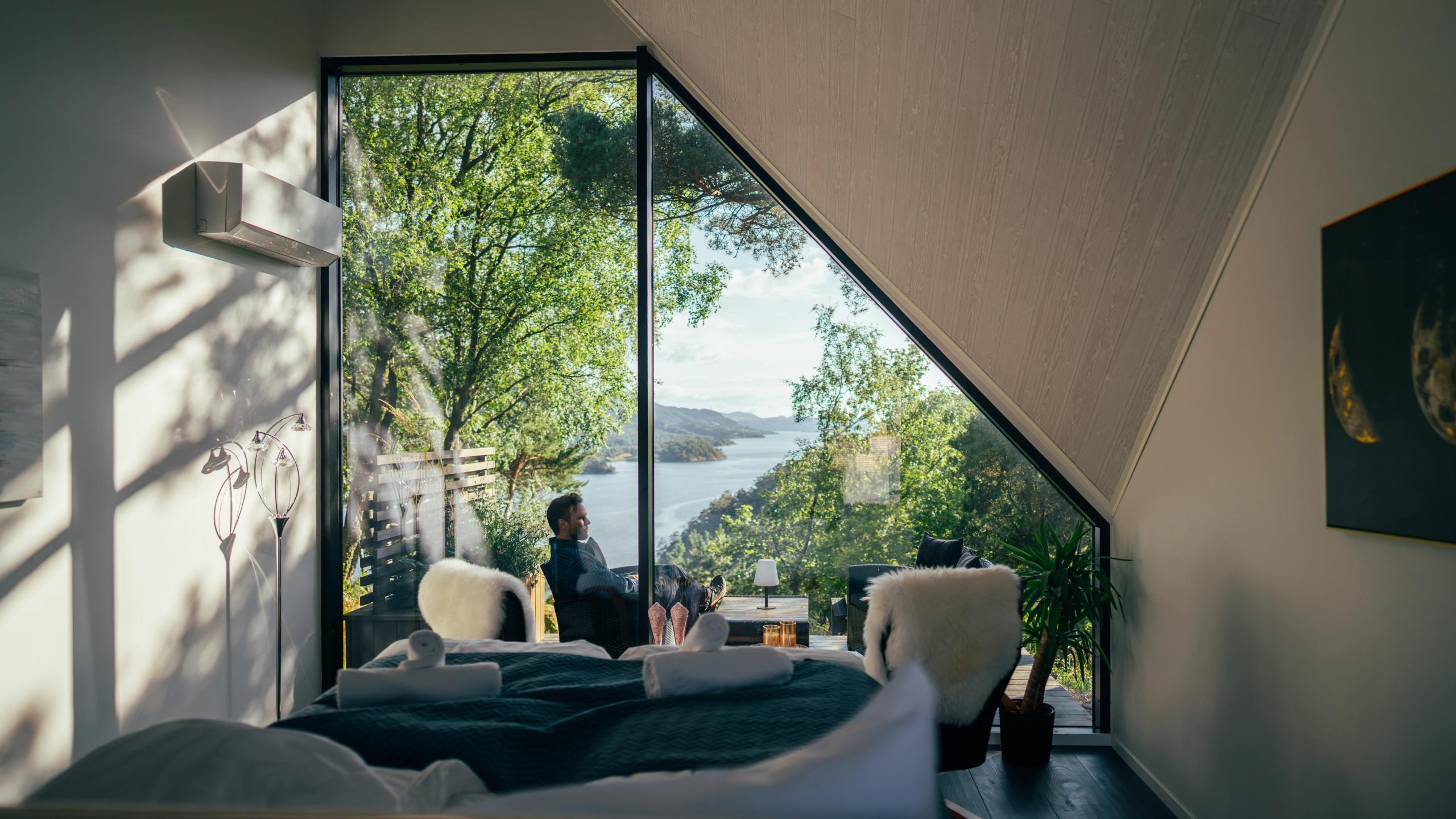 A cabin with an amazing fjord view.