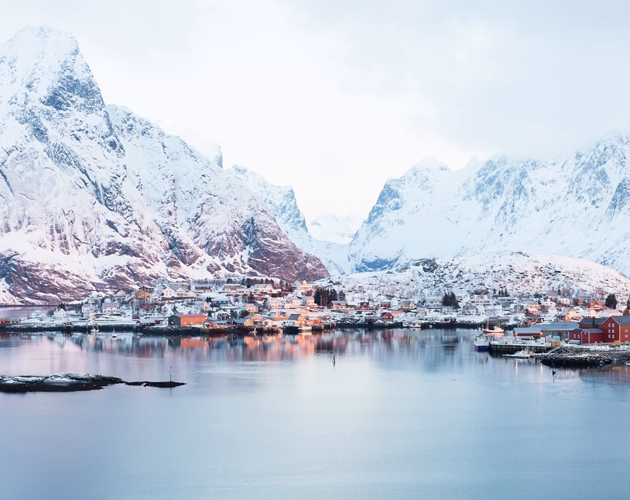 Sunrise at Reine Lofoten